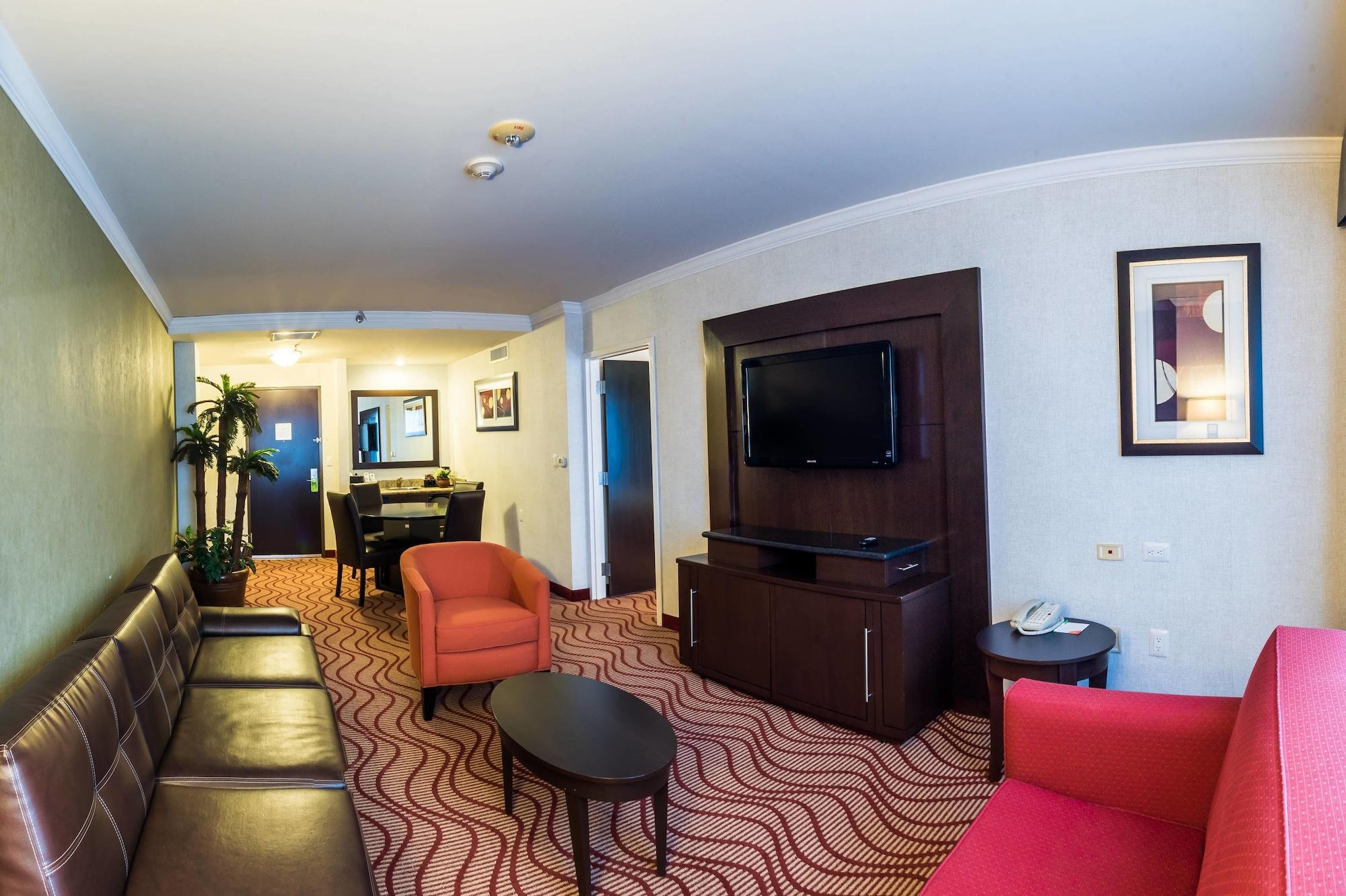 Courtyard By Marriott San Luis Potosi Otel Dış mekan fotoğraf