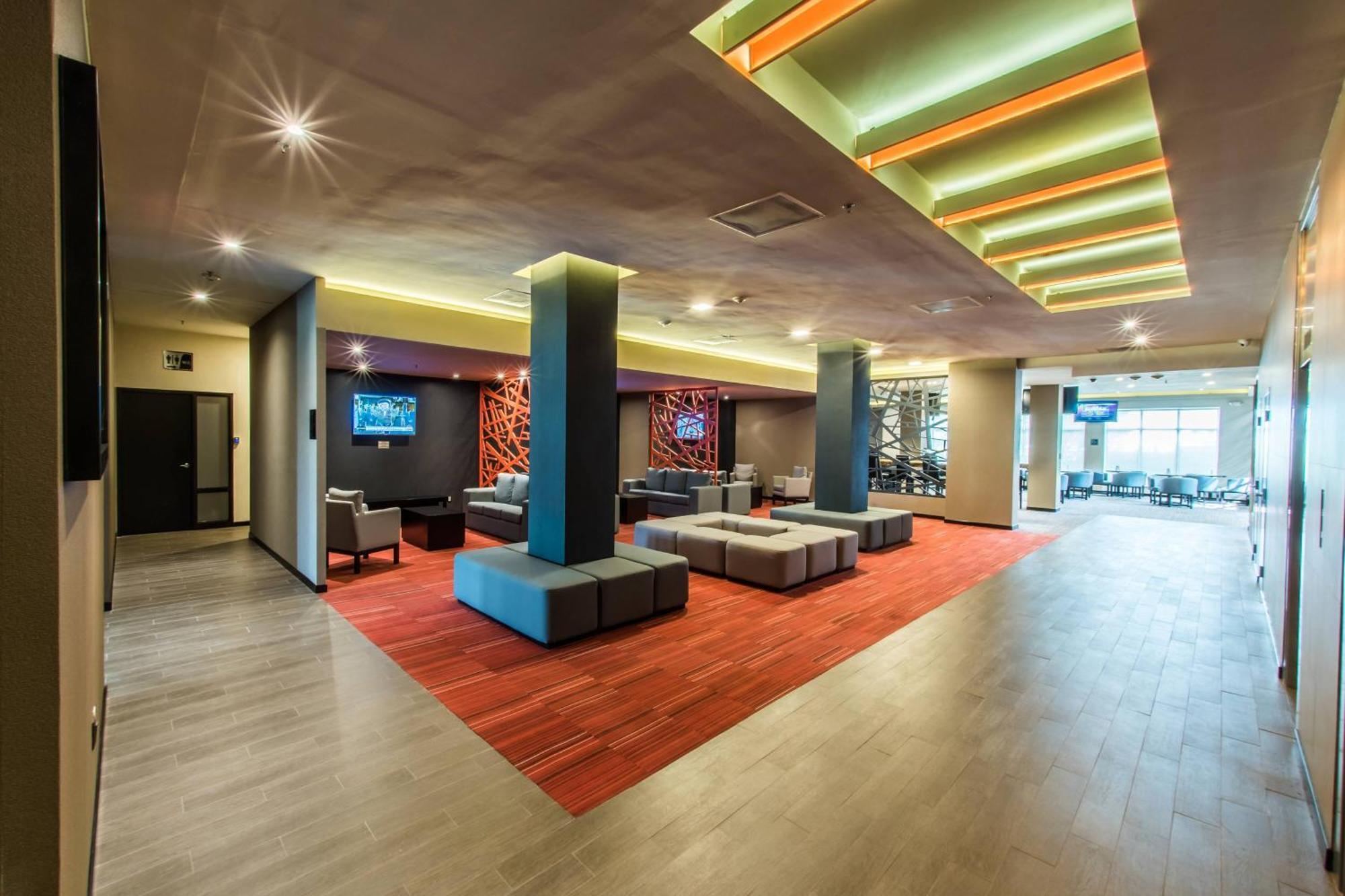 Courtyard By Marriott San Luis Potosi Otel Dış mekan fotoğraf