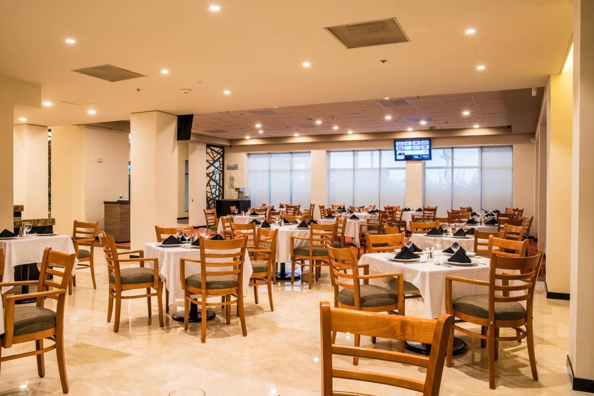 Courtyard By Marriott San Luis Potosi Otel Dış mekan fotoğraf