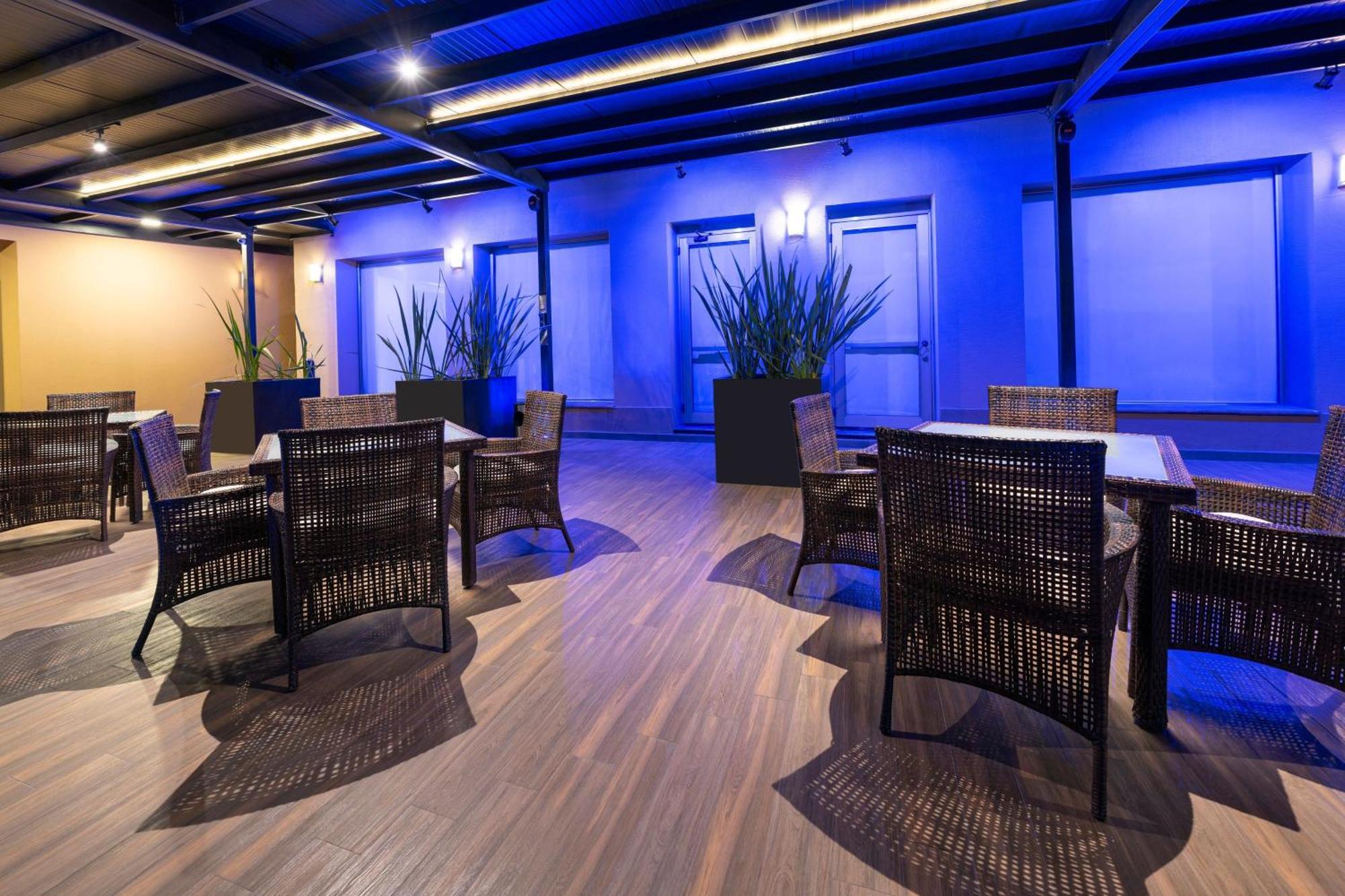 Courtyard By Marriott San Luis Potosi Otel Dış mekan fotoğraf